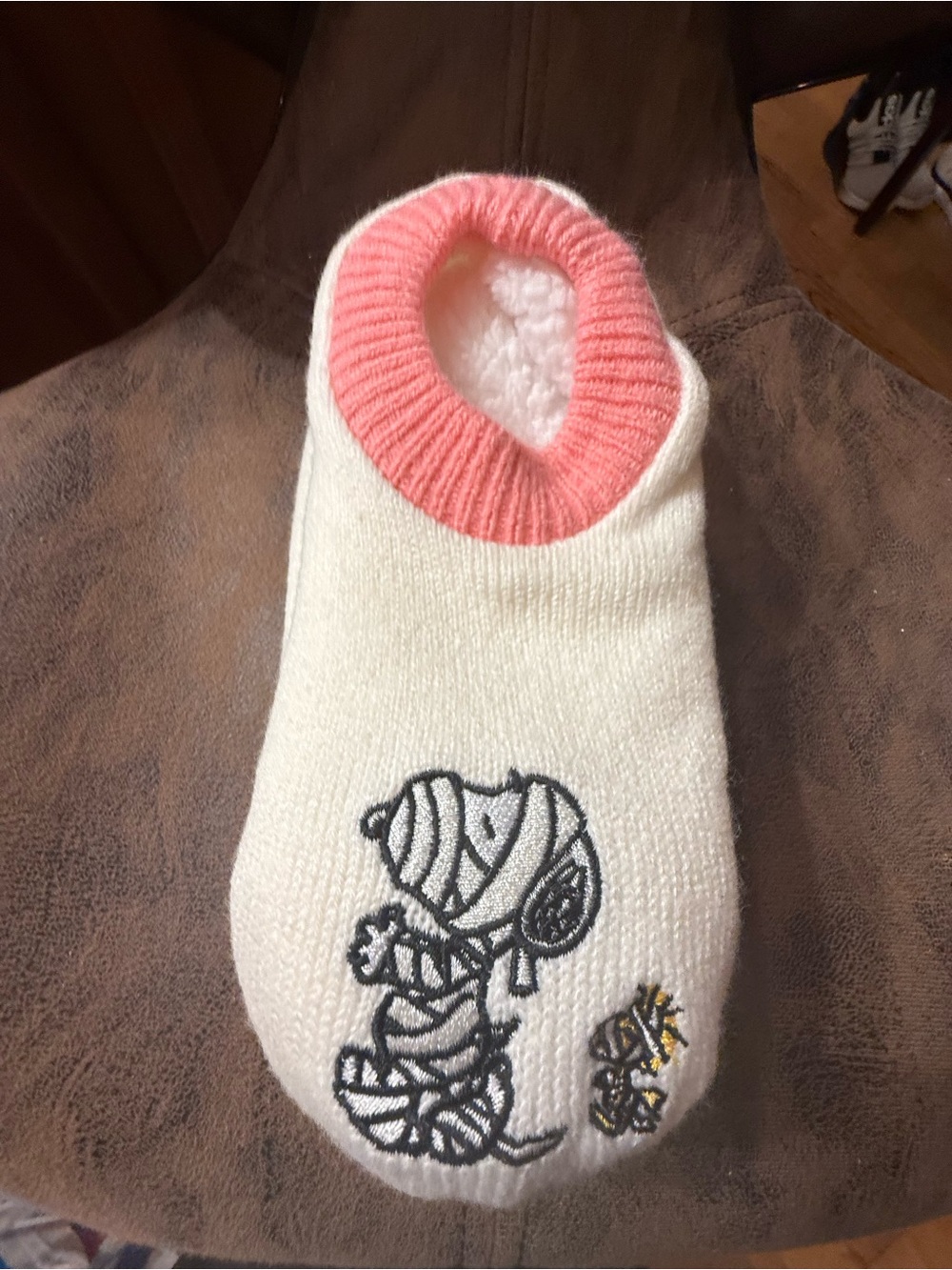 Booties with Pink Cuff and Embroidered Snoopy small adult